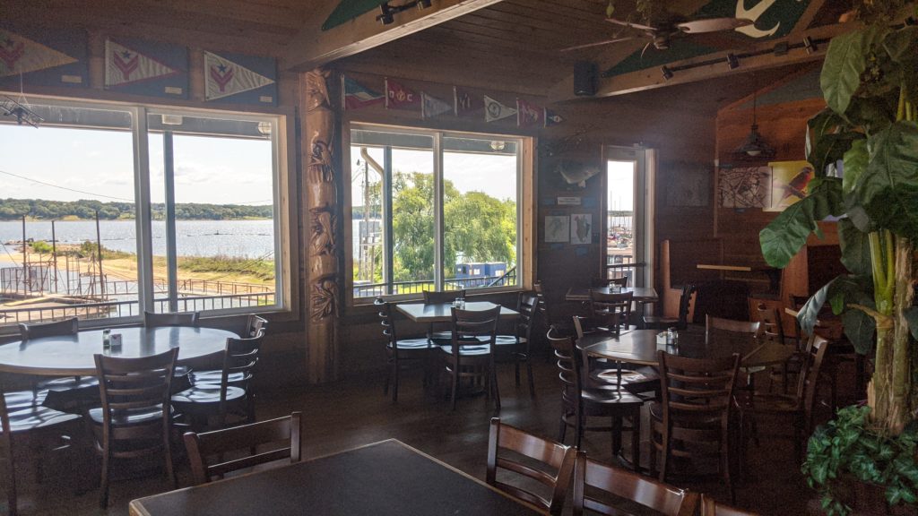 Pelican's Landing – Waterfront Restaurant